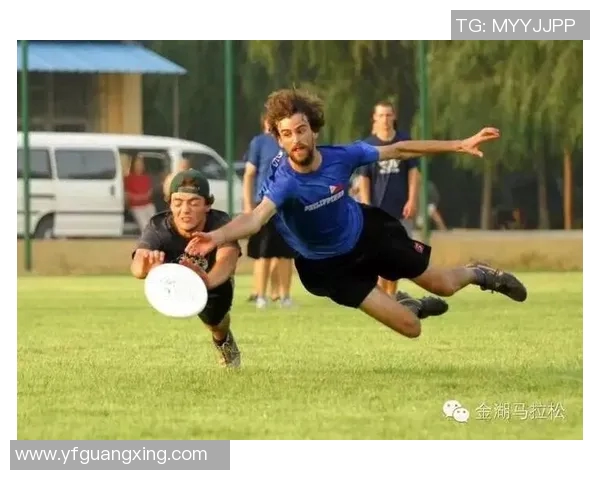 成都飞盘队在马拉松大满贯中的战术表现分析与点评